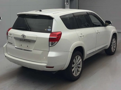 TOYOTA VANGUARD