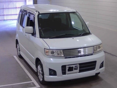 SUZUKI WAGON R STINGRAY
