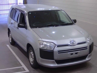 TOYOTA SUCCEED VAN