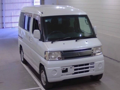 MITSUBISHI TOWN BOX