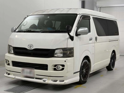TOYOTA HIACE WAGON