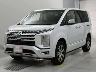 MITSUBISHI DELICA D:5