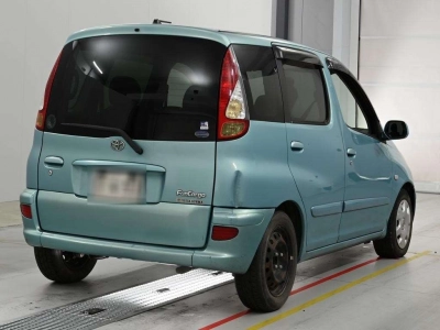 TOYOTA FUN CARGO