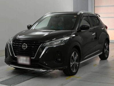 NISSAN KICKS