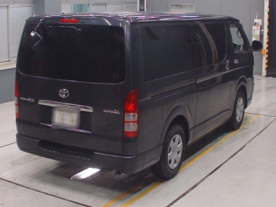 TOYOTA REGIUS VAN