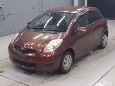 TOYOTA VITZ