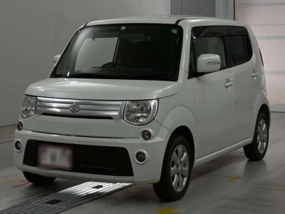 SUZUKI MRWAGON