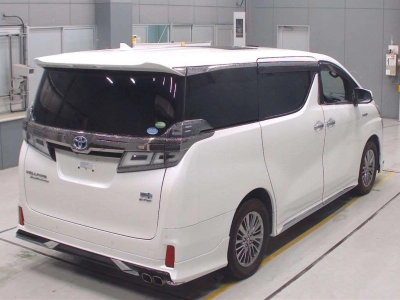 TOYOTA VELLFIRE HYBRID