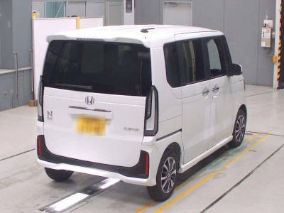 HONDA N BOX CUSTOM