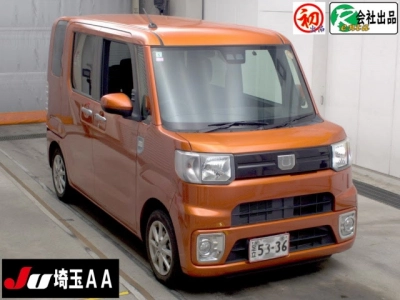 DAIHATSU WAKE