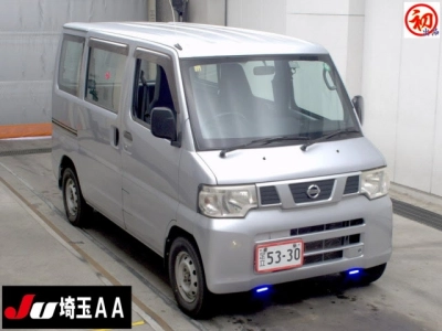 NISSAN NV100 CLIPPER