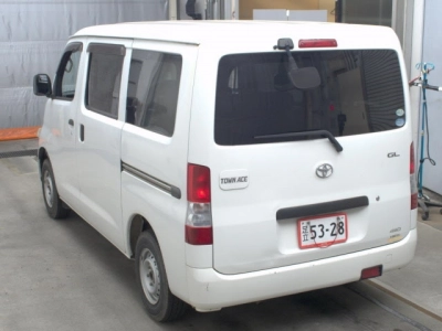 TOYOTA TOWN ACE VAN