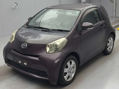 TOYOTA IQ