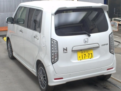 HONDA N-WGN