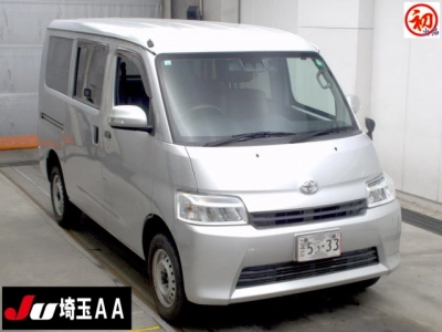 TOYOTA TOWN ACE VAN
