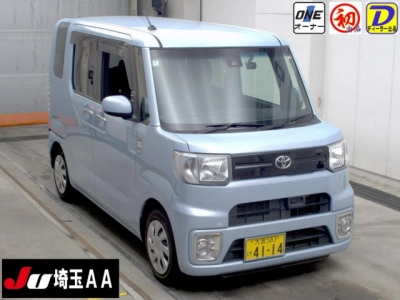 TOYOTA PIXIS MEGA