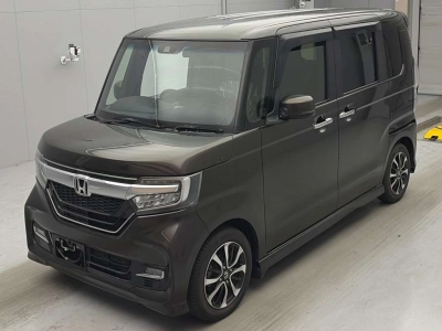 HONDA N BOX CUSTOM