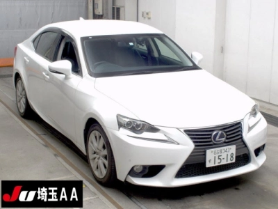 LEXUS IS