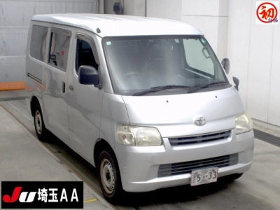 TOYOTA LITE ACE VAN