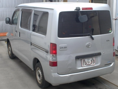 TOYOTA LITE ACE VAN
