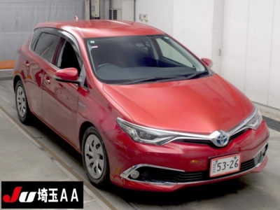 TOYOTA AURIS