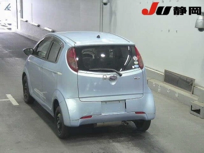 SUBARU R2