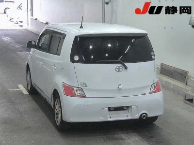 TOYOTA BB