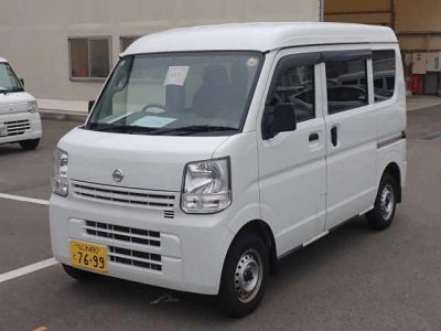 NISSAN NV100 CLIPPER