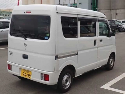 NISSAN NV100 CLIPPER