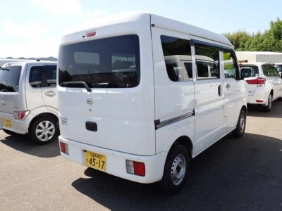 NISSAN NV100 CLIPPER