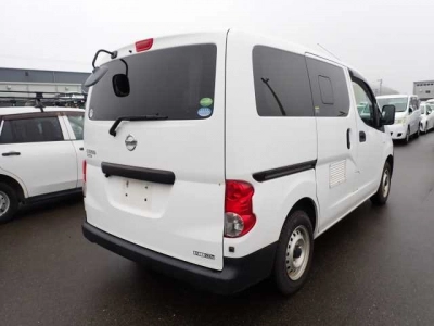 NISSAN NV200 VANETTE VAN