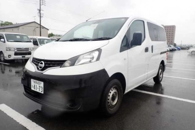 NISSAN NV200 VANETTE VAN