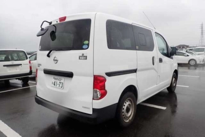 NISSAN NV200 VANETTE VAN