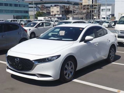 MAZDA MAZDA3