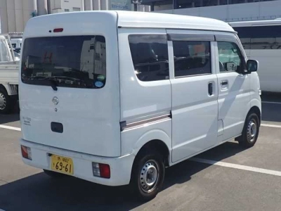 NISSAN NV100 CLIPPER