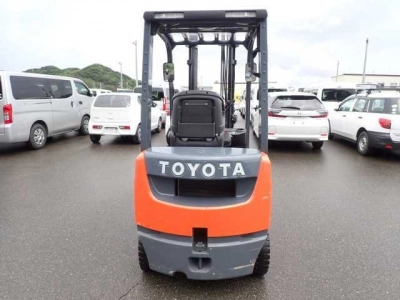 TOYOTA  FORKLIFT 