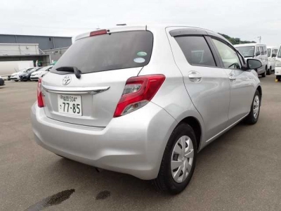 TOYOTA VITZ