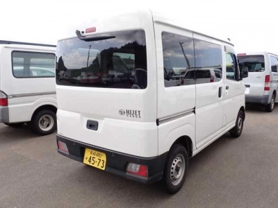 DAIHATSU HIJET CARGO