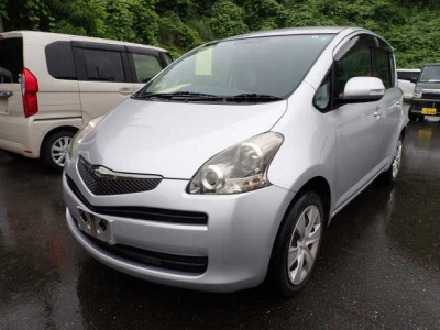 TOYOTA RACTIS