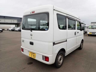 NISSAN NV100 CLIPPER
