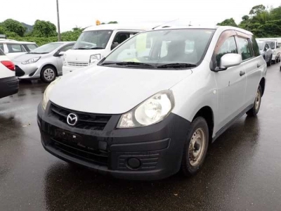 MAZDA FAMILIA VAN
