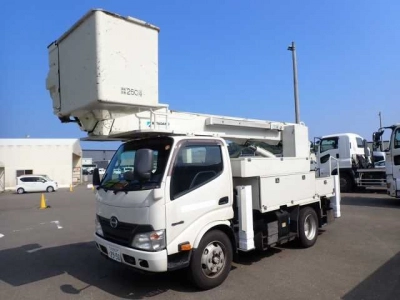 HINO DUTRO
