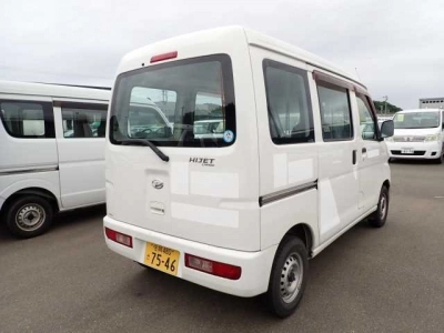 DAIHATSU HIJET CARGO