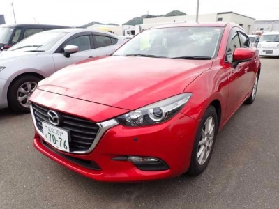 MAZDA AXELA