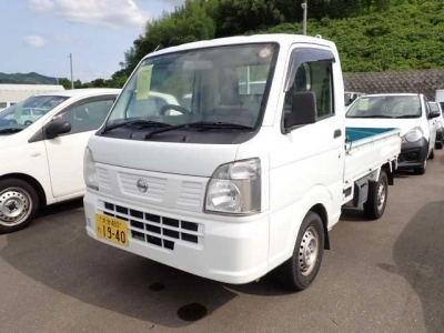 NISSAN NT100 CLIPPER