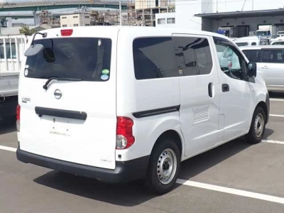NISSAN NV200 VANETTE VAN