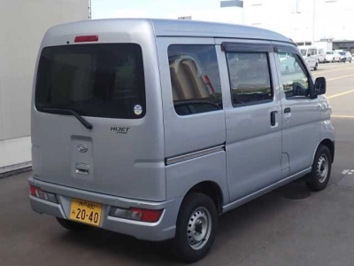 DAIHATSU HIJET CARGO