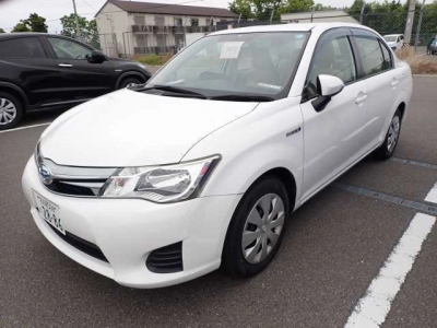 TOYOTA COROLLA AXIO