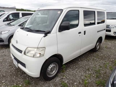TOYOTA TOWN ACE VAN