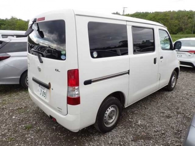 TOYOTA TOWN ACE VAN
